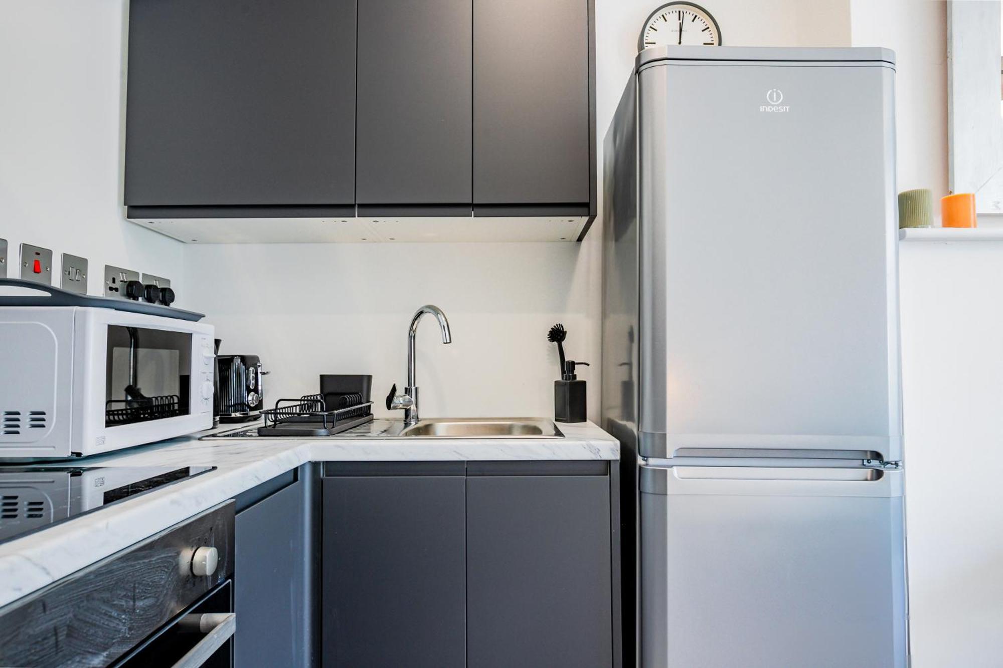Host & Stay - Croydon Road Apartments Caterham Ngoại thất bức ảnh