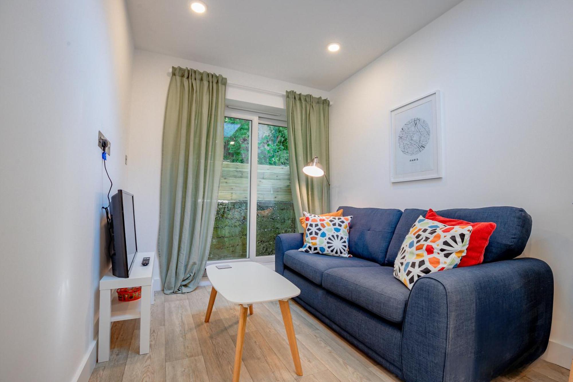 Host & Stay - Croydon Road Apartments Caterham Ngoại thất bức ảnh